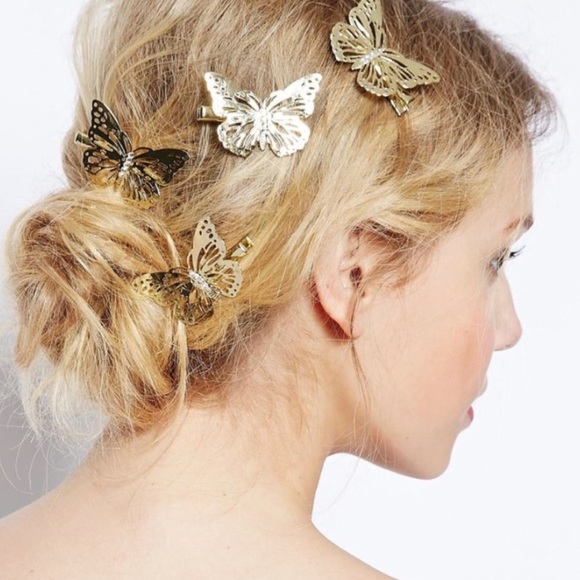 Free People Accessories - Butterfly hair clips